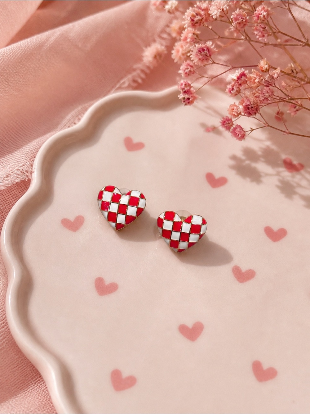 Red & White Checkered Heart Stud Earrings 925 posts